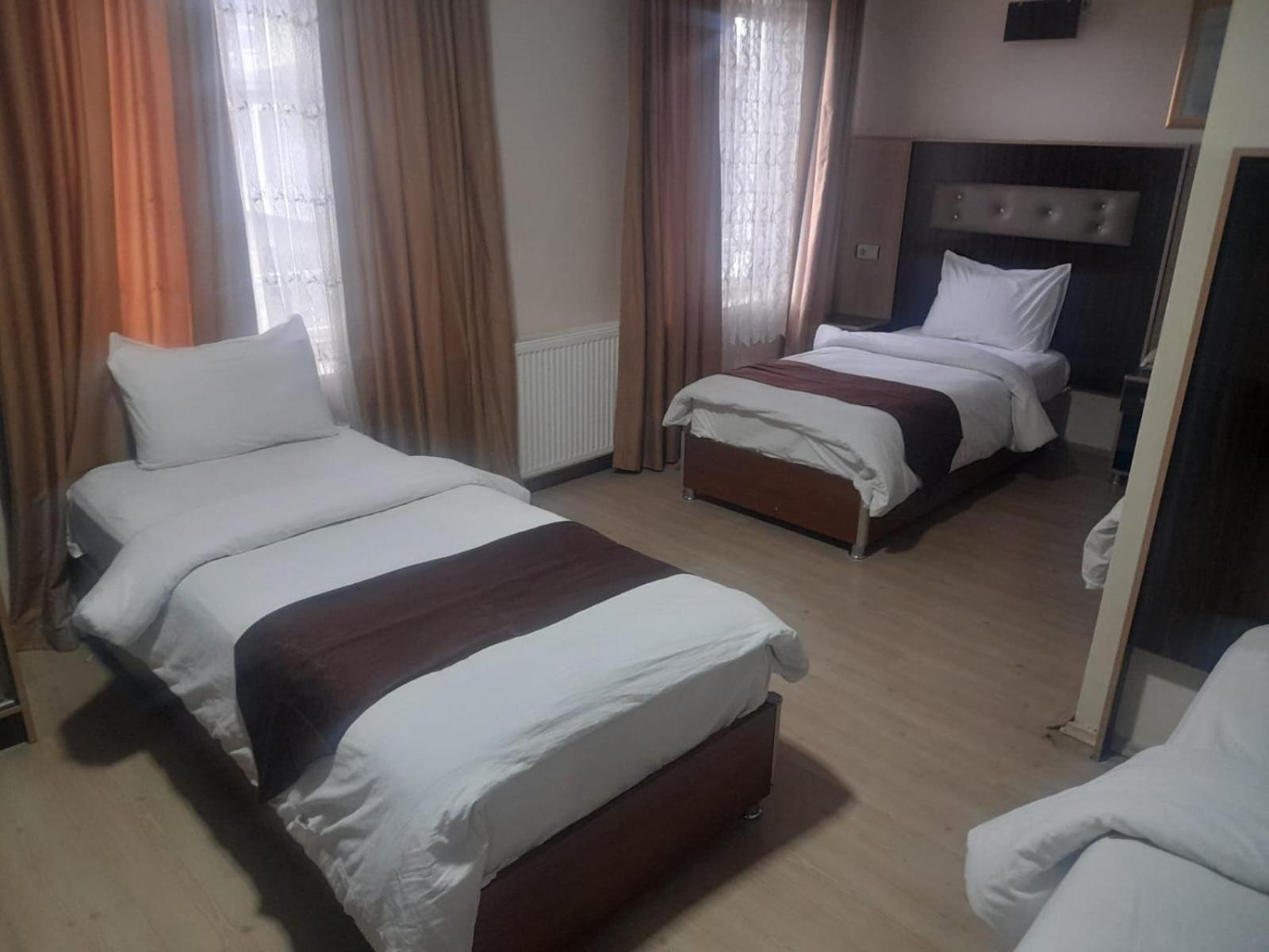 קארס Guengoeren Hotel מראה חיצוני תמונה
